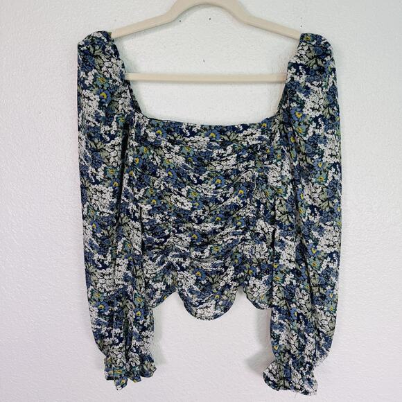 ASTR The Label Top Womens Small Floral Ruched Crop Boho Cottagecore Blouse S - Picture 1 of 11